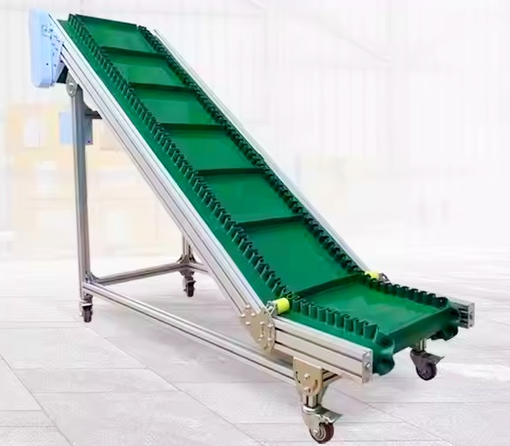 Anti-static conveyor belt