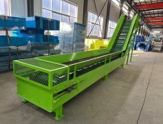 Belt Conveyor for Plastic and Rubber Industry