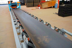 Rubber conveyor belt